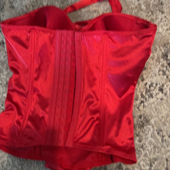 Corset Top - Picture 2 of 2